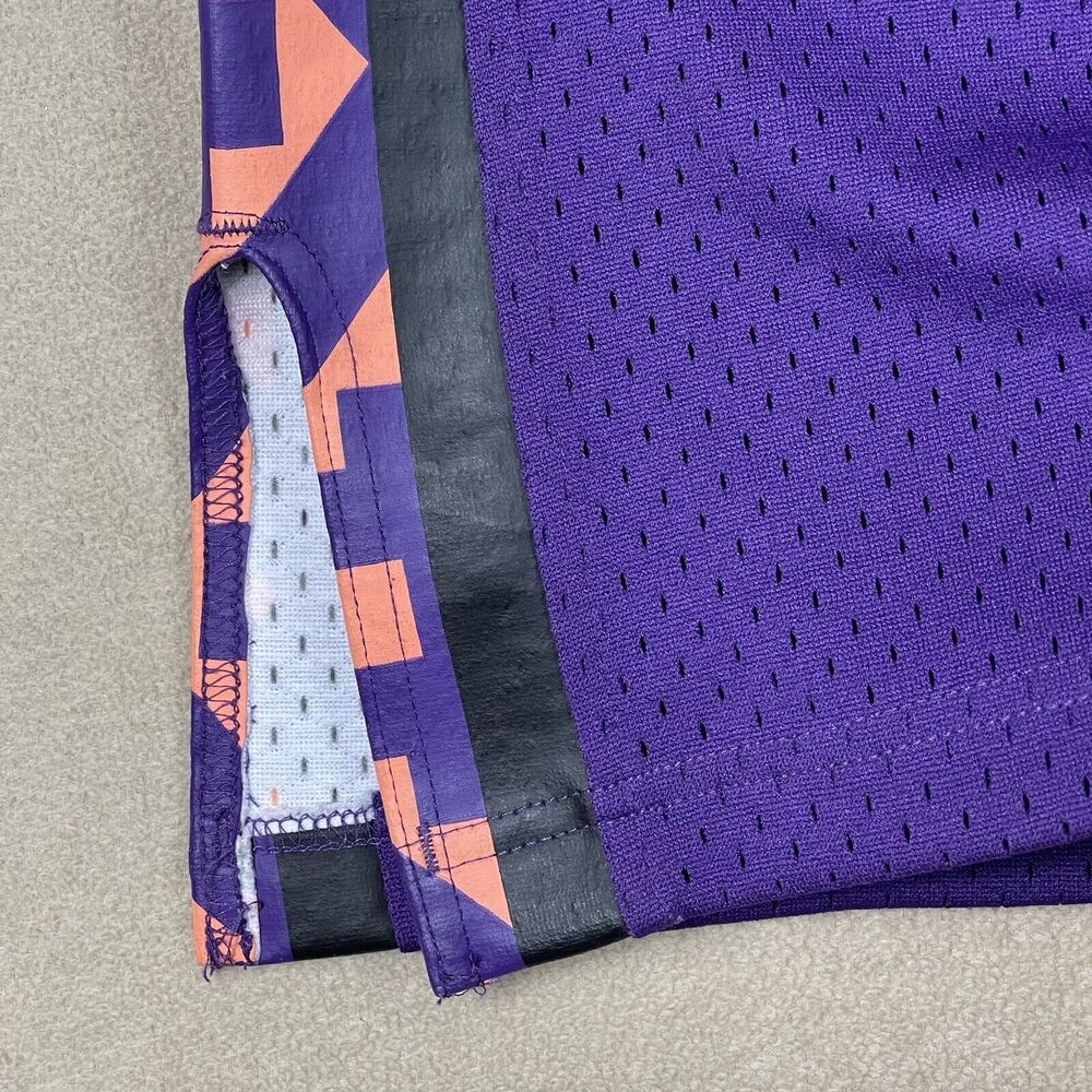 Mitchell&Ness NBA All‎ Stars Basketball Jersey Purple Hardway 1 February 1995 - Picture 9 of 13